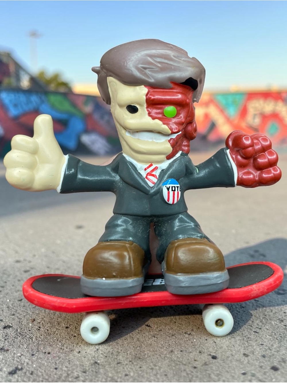 Vintage Tech Deck Dudes Figure Arnie #056 cyborg / Zombie 2004